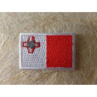 Mini écusson drapeau de Malte