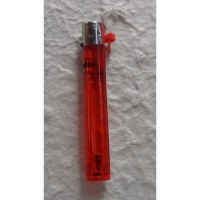 Briquet jetable tube rouge