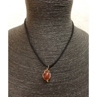 Collier cordon pendentif jaspe rouge