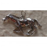 Pendentif cheval au galop