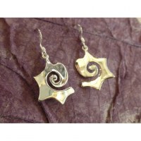 Boucles d'oreilles spirale tribale