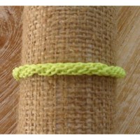 Bracelet flashy jaune macramé 3