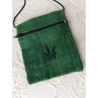 Pochette verte chanvre naturel feuille verte