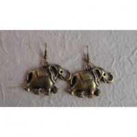 Boucles d'oreilles les éléphants