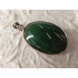 Petit cabochon jade vert mousse