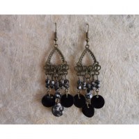 Pendants d'oreilles noires Anchali