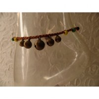 Bracelet cheville clochettes marron